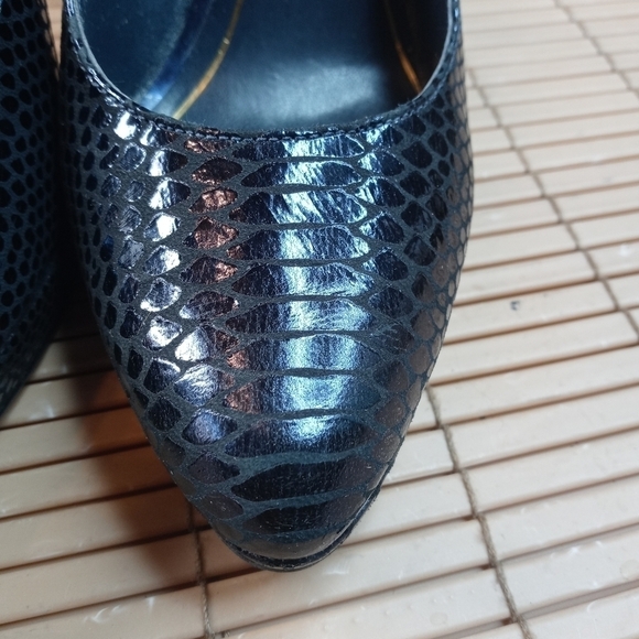 ENZO ANGIOLINI STILLETOS black LEATHER SHOES Women Size 8M lizzard print. TUpem - Picture 4 of 11